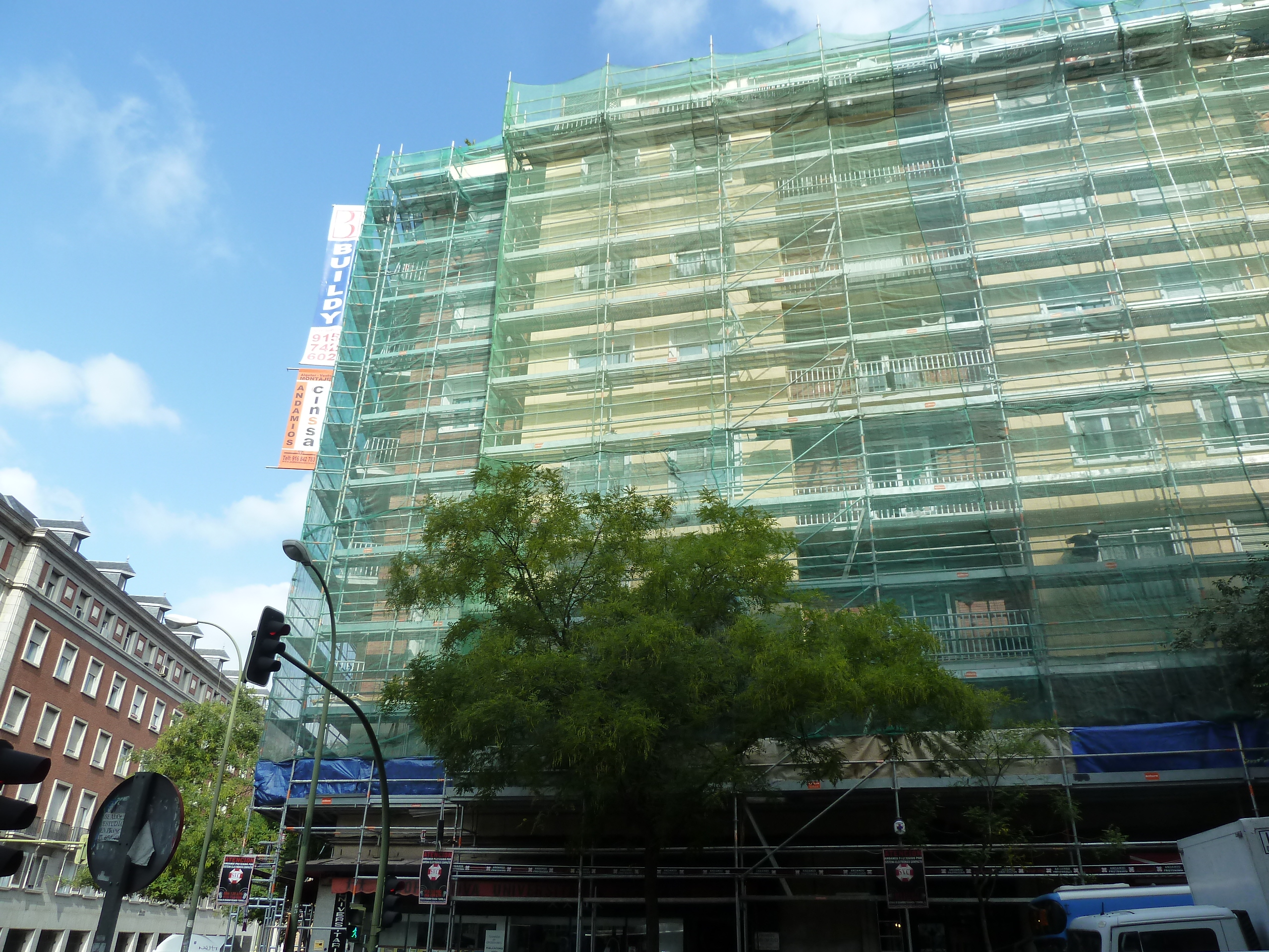Proyecto de rehabilitación edificio de viviendas Fernando el Católico 88 Madrid