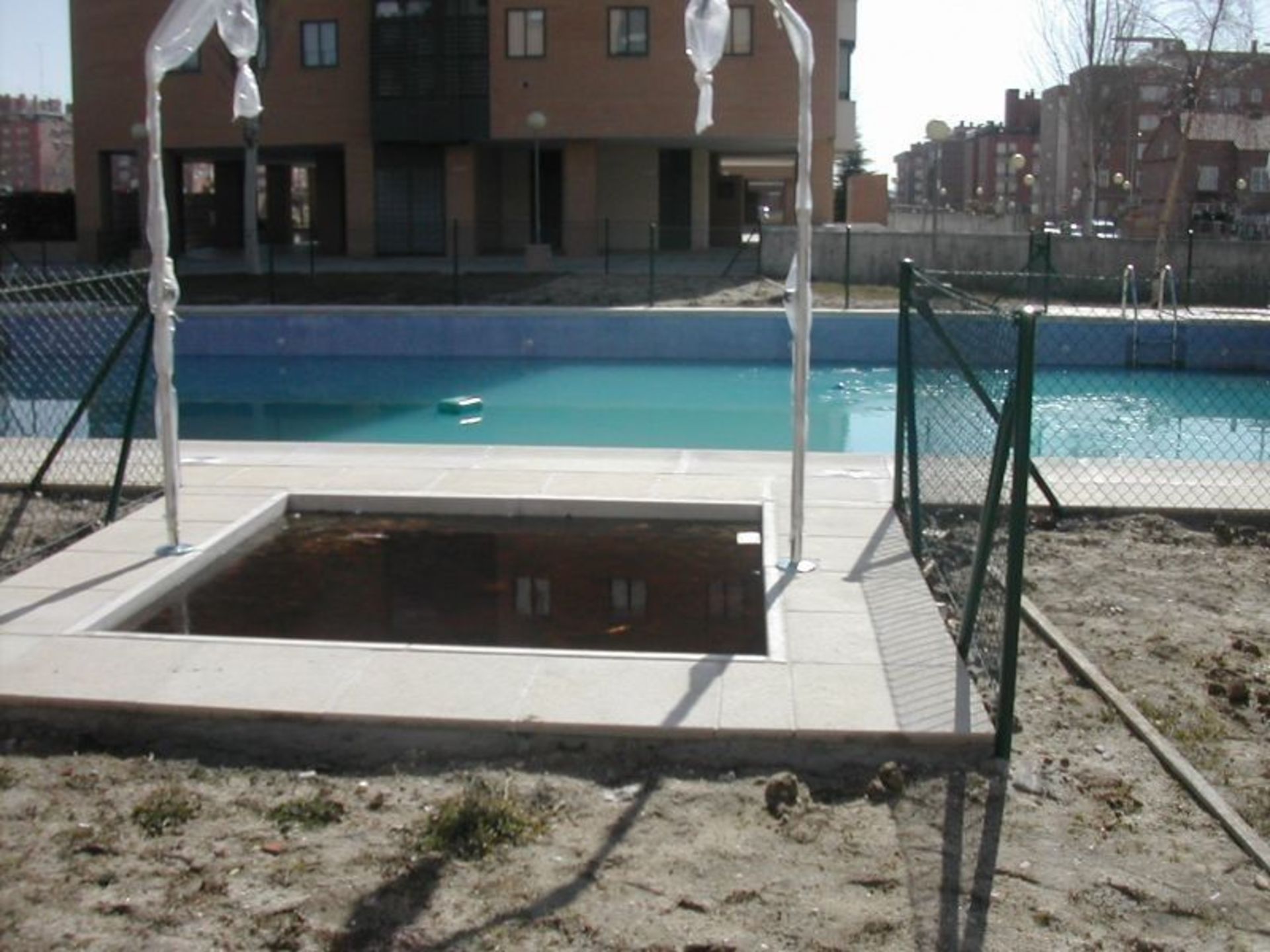 Licencia de apertura de piscina para Comunidad