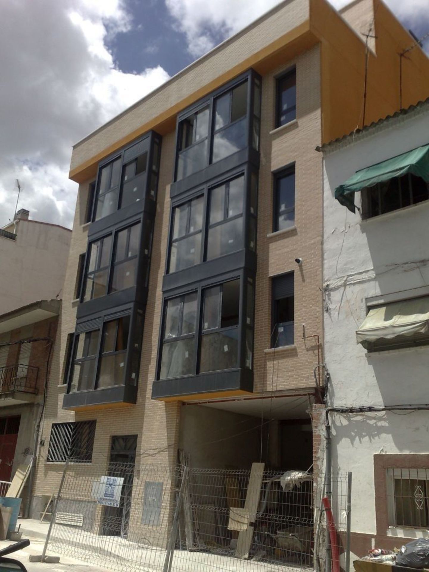 Bloque de 9 viviendas en Fuenlabrada