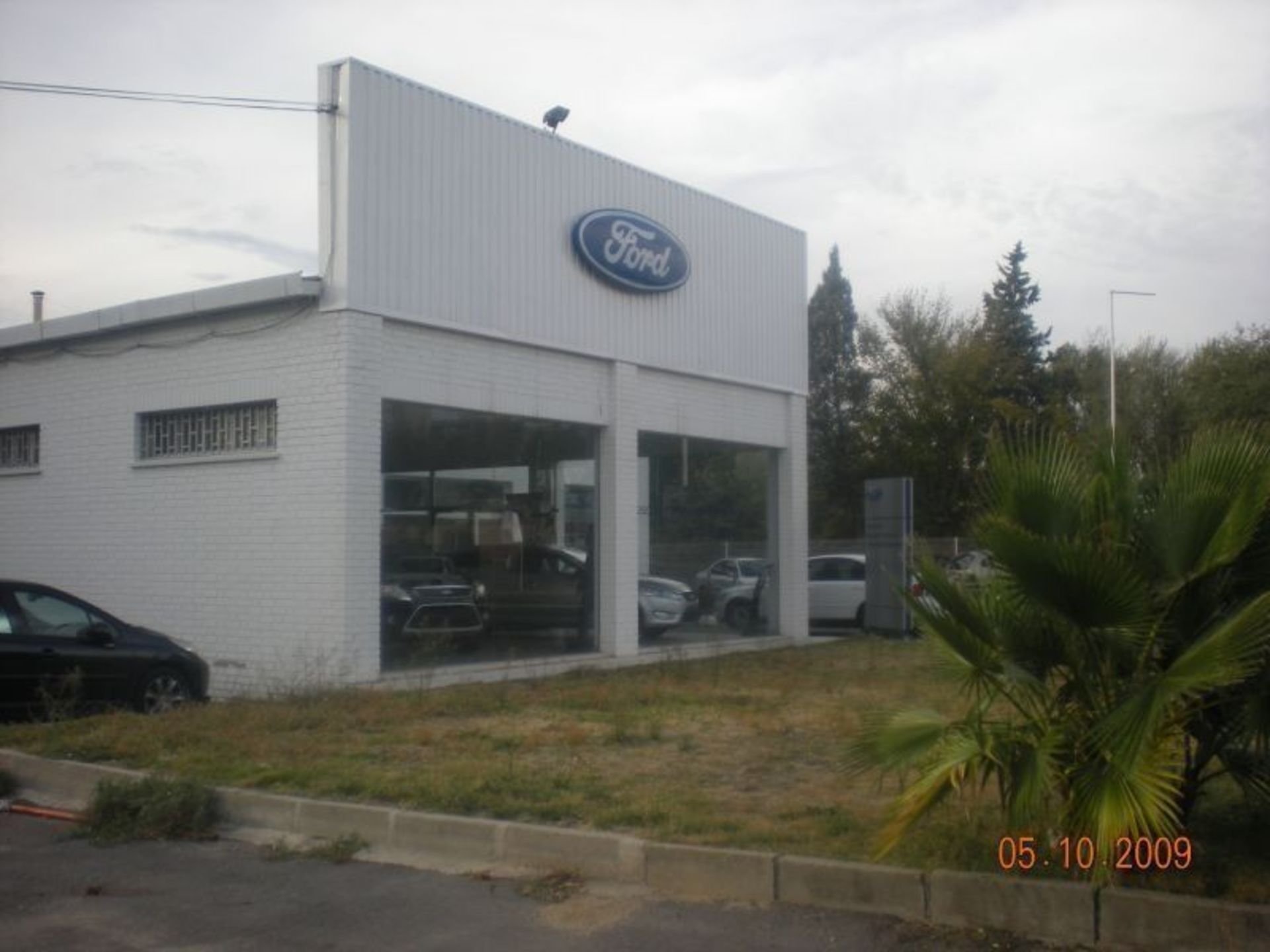 Proyecto de apertura de taller y venta de coches Ford en Fuenlabrada