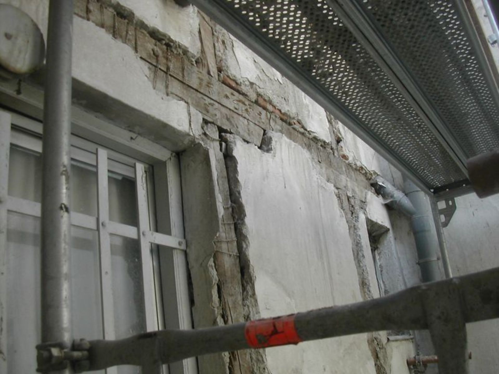 Rehabilitación estructural en edificio de viviendas de Madrid